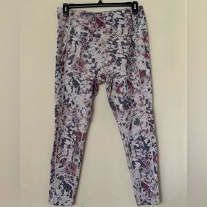 Zella Patterned Leggings in Pink and Gray